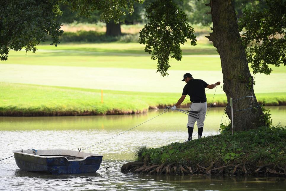 Watch this Euro Tour pro use a boat (yes, a boat) to get to an island and play a recovery shot
