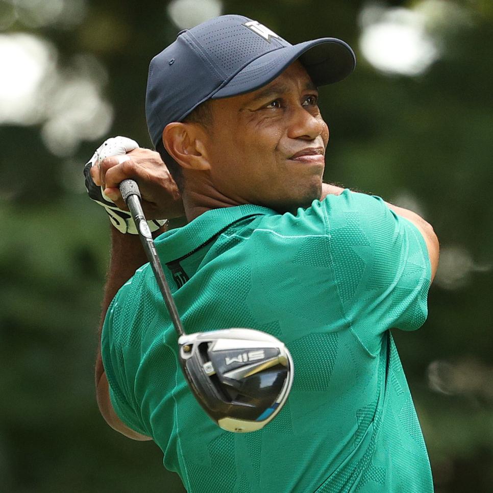 Frustrated Tiger Wood on barely making cut: ‘I was close to snapping a couple clubs today’