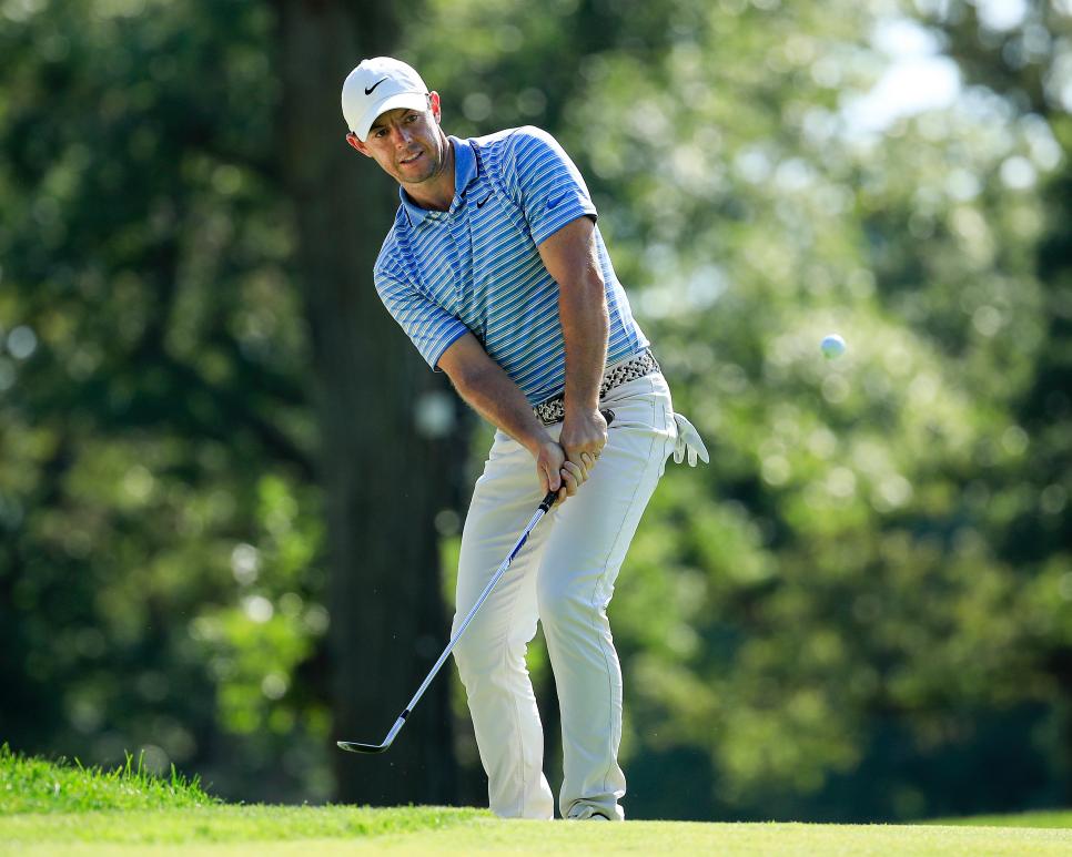 Rory McIlroy loving the tough setup, Tiger’s woes on greens and other Friday takeaways from BMW