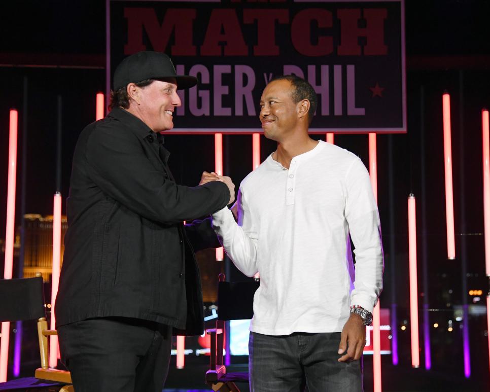 Phil Mickelson tweets heartwarming (random?) message to Tiger Woods