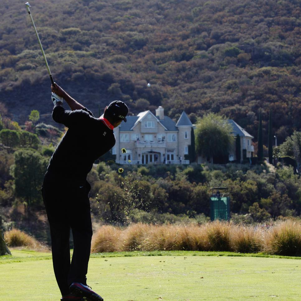 Tiger Woods draws a familiar and winning track for Zozo at Sherwood