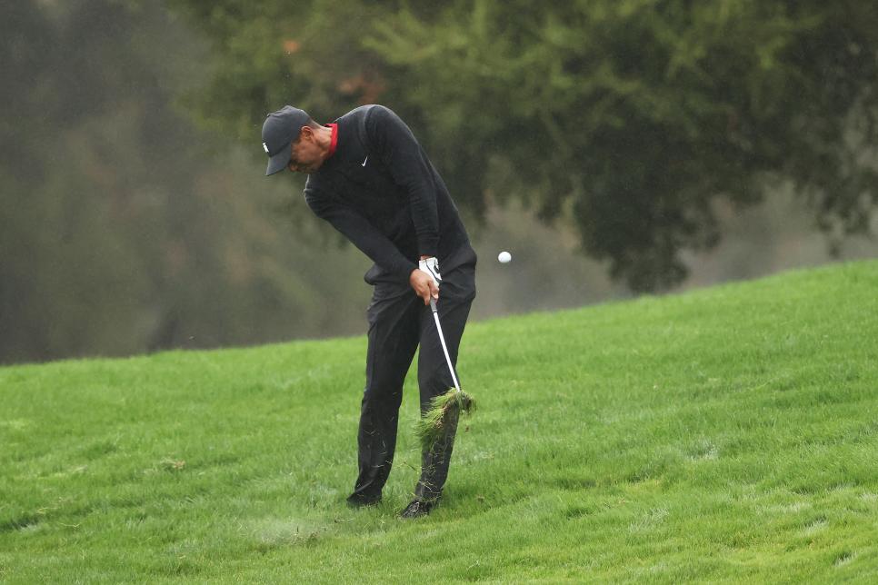 Tiger Woods shoots a 74 in what might be his last competitive round before his Masters defence