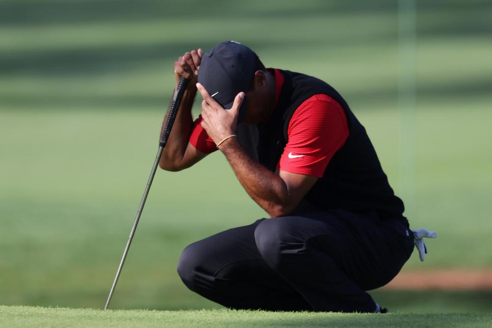 Tiger Woods just had the worst hole of his career with a 10 (Yes, TEN) on No. 12