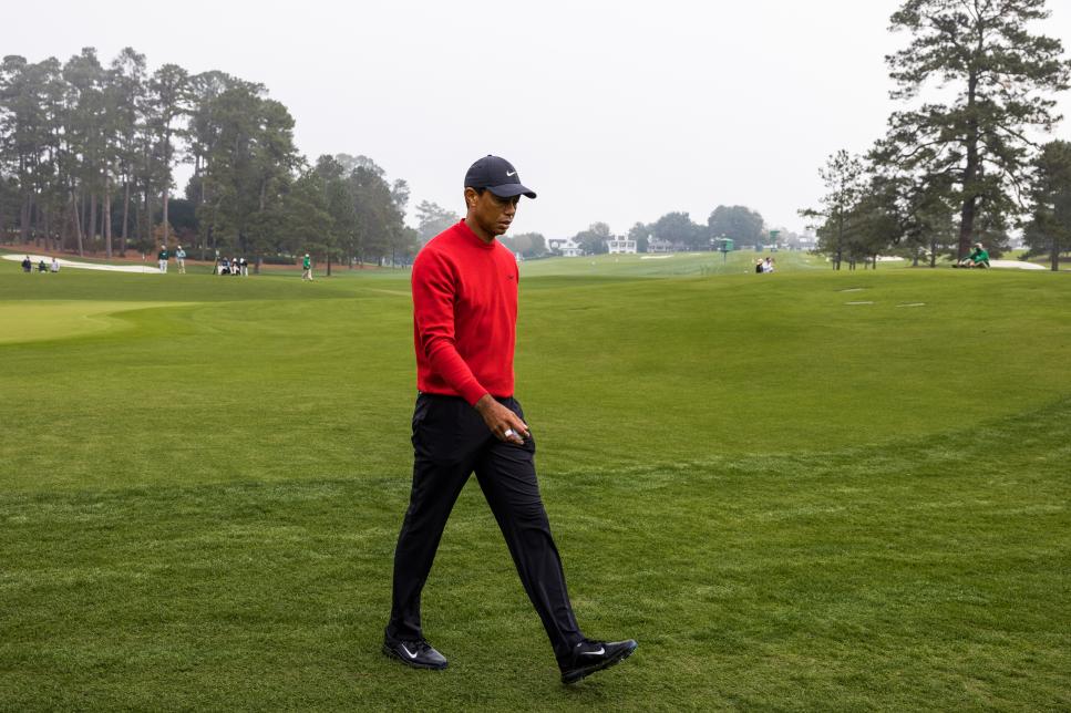 How Tiger Woods turned a 10 and a 76 into an inspiring performance