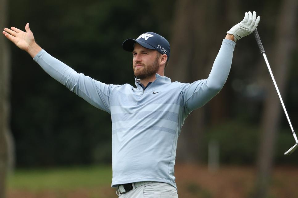 Tour pro makes incredible par save from water and avoids alligator encounter