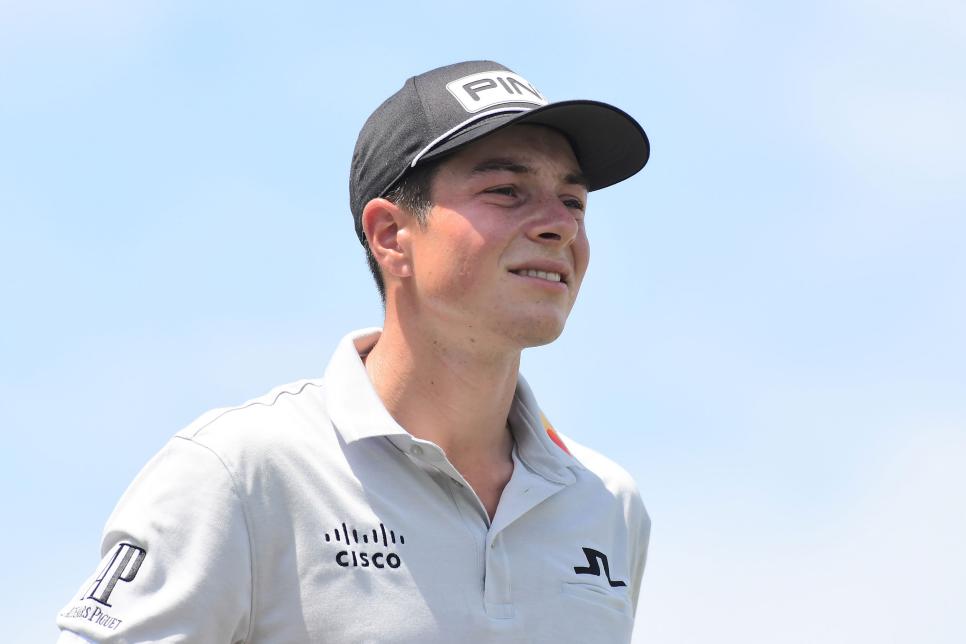 Viktor Hovland hit a shank and a duff in back-to-back shots at the Scottish Open for the most relatable sequence ever