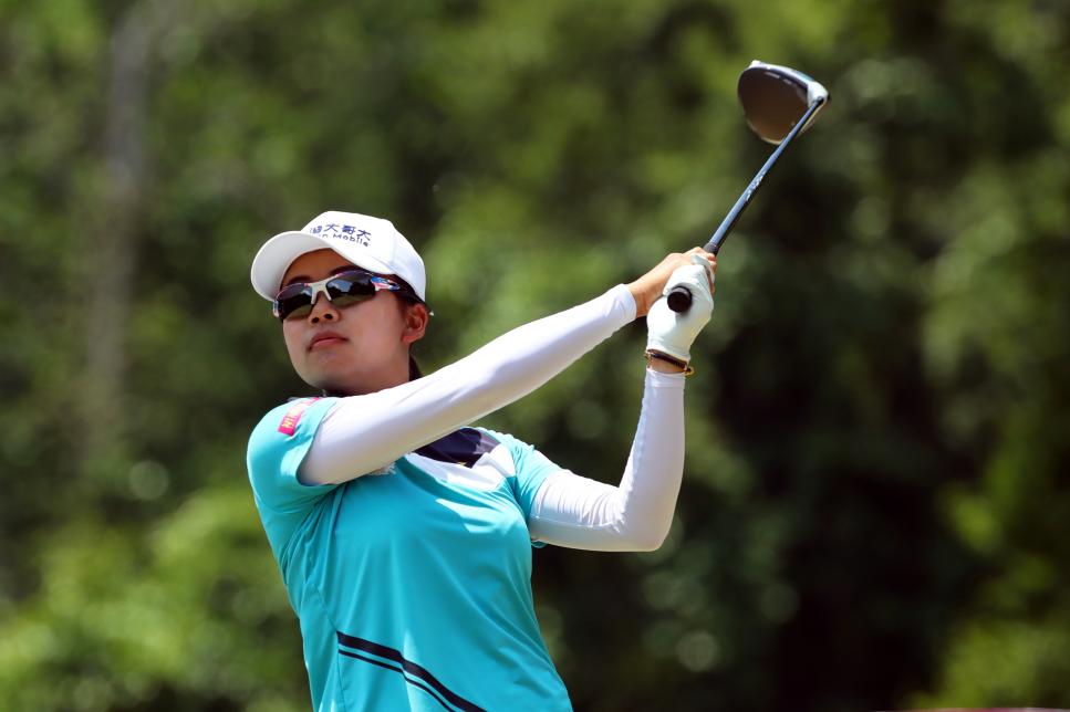 Wei-Ling Hsu rallies to win for the first time on the LPGA