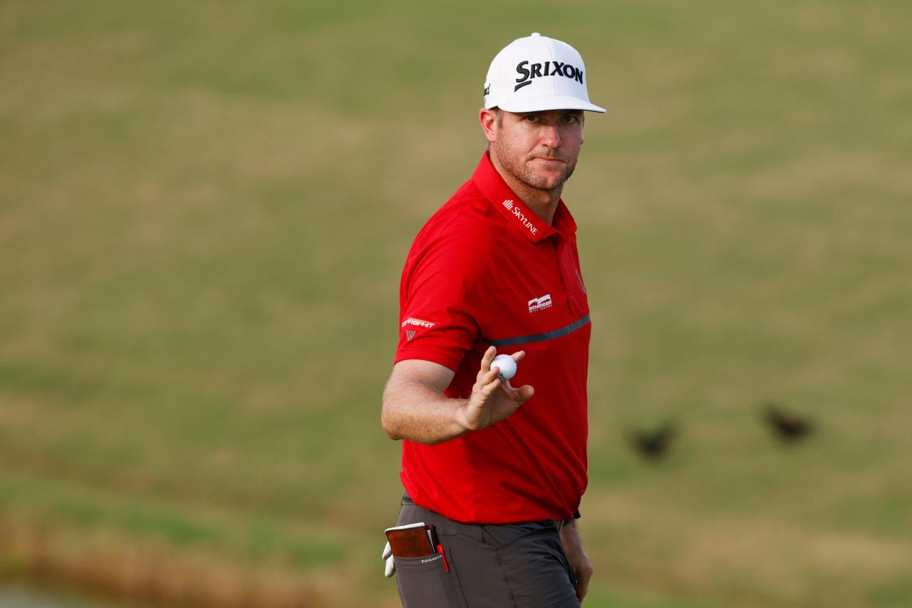 Pendrith pulls away, pre-round driver switch works wonders and bad weather looms in Bermuda
