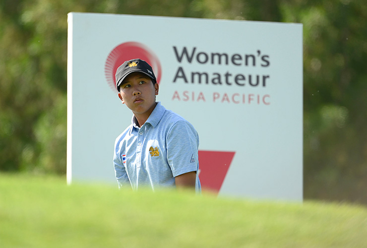 With a birdie-eagle third round finish at Abu Dhabi G.C., Thai teen eyes wire-to-wire WAAP win