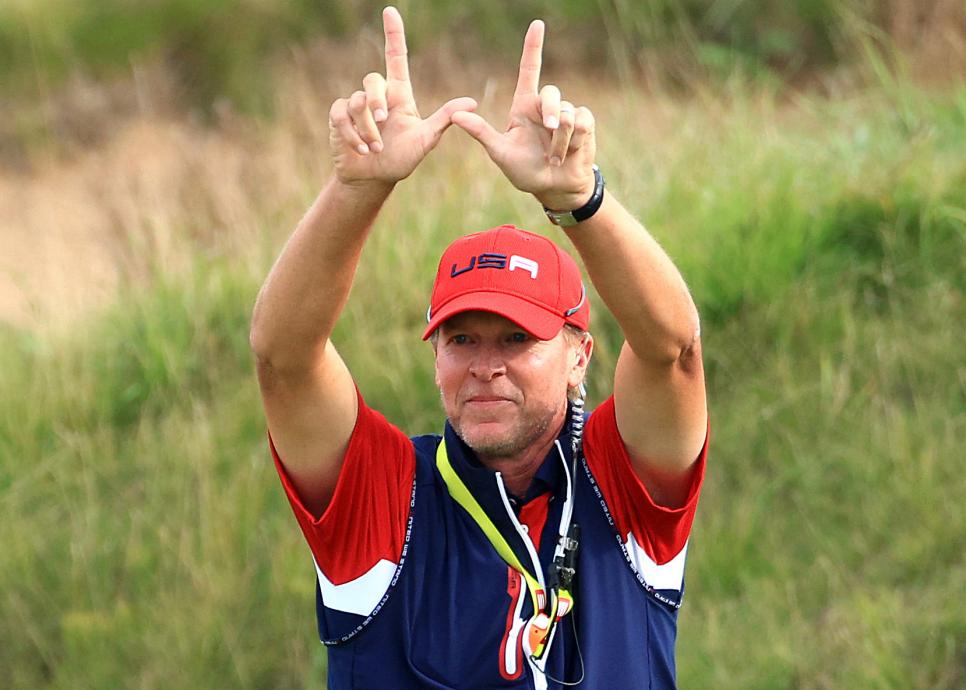 Report: Steve Stricker spent weeks in hospital after Ryder Cup
