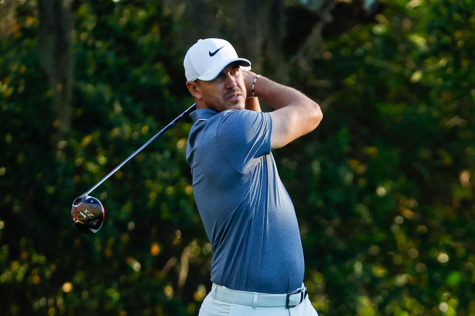 Koepka says he’s healthy for the first time in 5 years, JT goes low despite putting woes and a legendary club toss