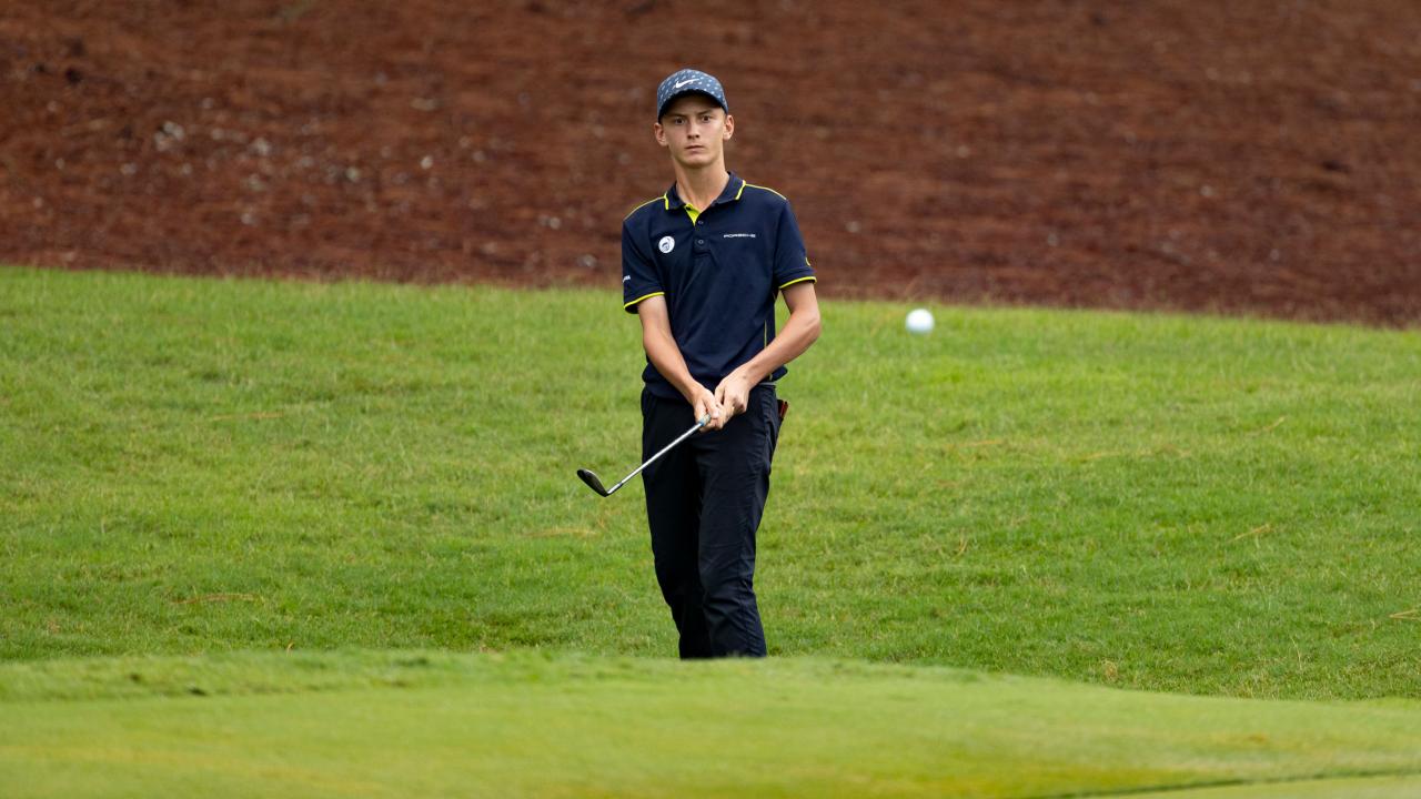 The chilling story of a Ukrainian golfer trapped in a war zone