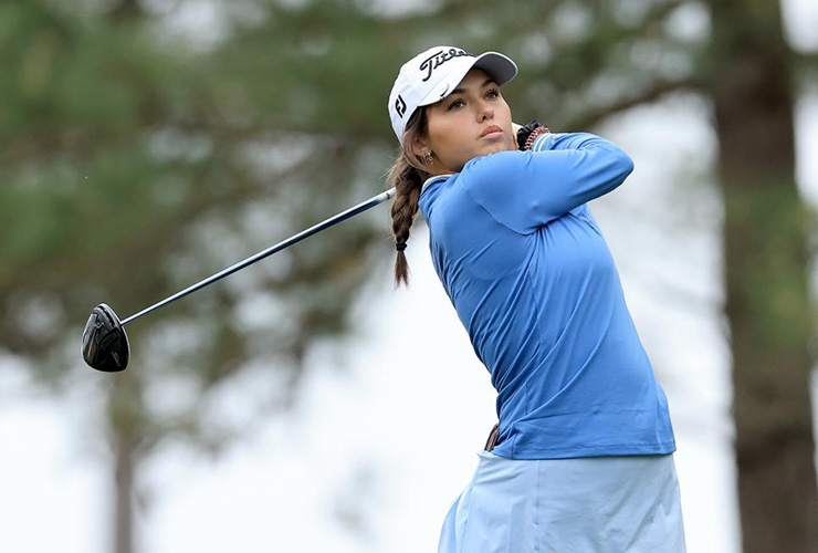 Alexa Pano turns pro at 17 years old, in part because of NCAA rule