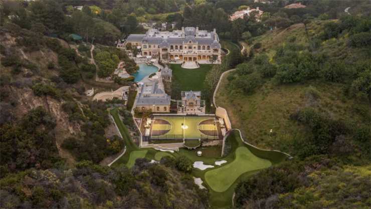 Mark Wahlberg’s incredible backyard golf course (oh, and his house) can be yours for a cool $87.5 million
