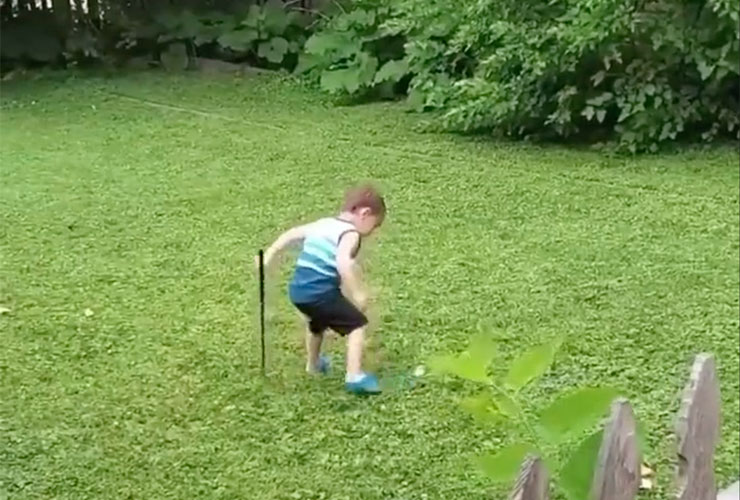 Watch: Little kid gets introduced to golf, promptly has his first on-course meltdown