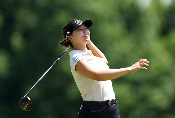 KPMG Women’s PGA Championship: In Gee Chun stumbles as Lexi Thompson charges into final group at Congressional
