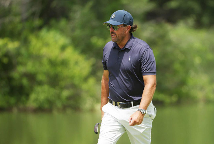 LOOK: LIV Golf’s riches propel Phil Mickelson to top of Forbes list — overtakes Lionel Messi as highest-paid athlete