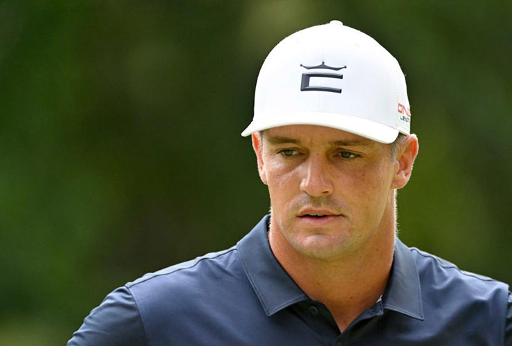WATCH: Bryson DeChambeau stunned after walking head first into a gallery rope
