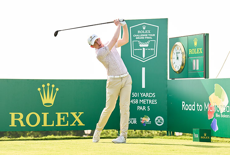 Walker and Sainz share the advantage in Mallorca at Rolex Challenge Tour Grand Final