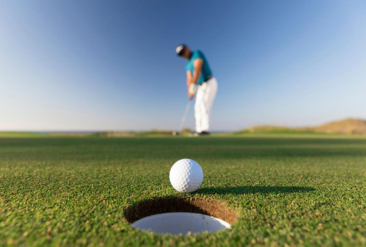 Bad at reading greens? Try this legendary putter’s 5-step fix