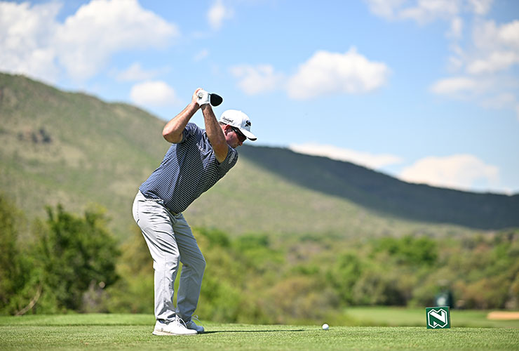 Fox has a strong start at Sun City as he looks to catch Rory at DP World Tour Championship