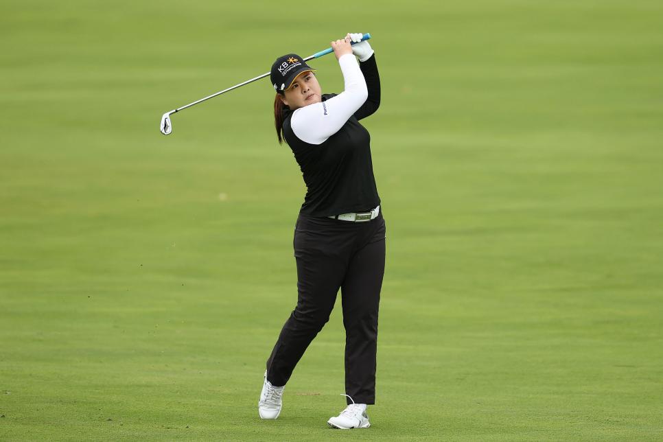 LPGA legend Inbee Park announces via social media she’s pregnant