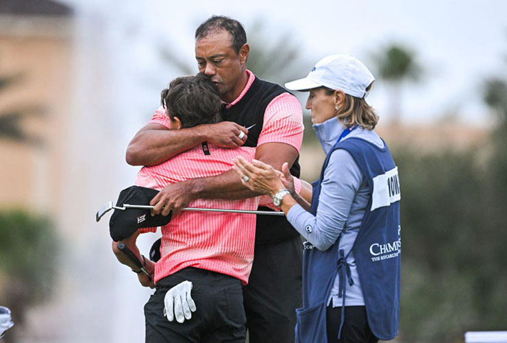 Playing through pain, Saturday was about so much more than the score for Team Woods