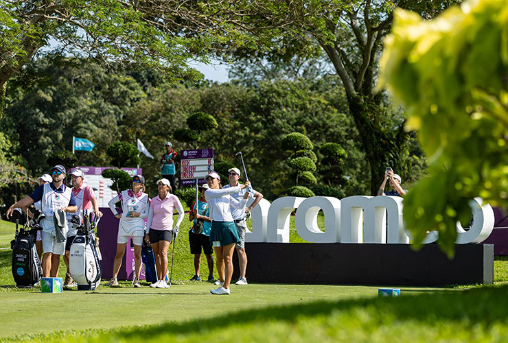 Danielle Kang makes her move as Christine Wolf and Co take team title in Singapore
