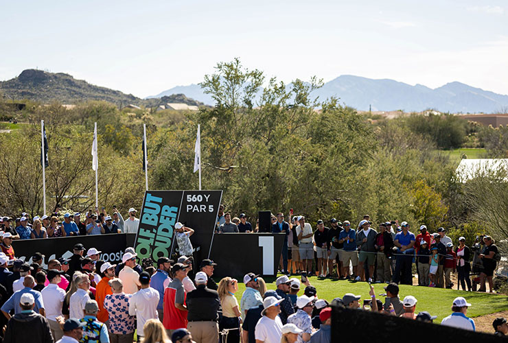Leishman maintains his hold at the top in LIV Golf Tucson