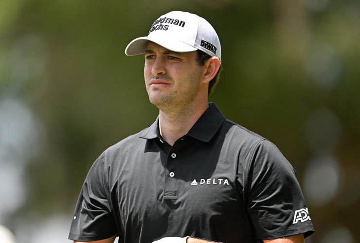 Patrick Cantlay attempts insane chip every TV announcer said he should not, pulls it off with crazy result