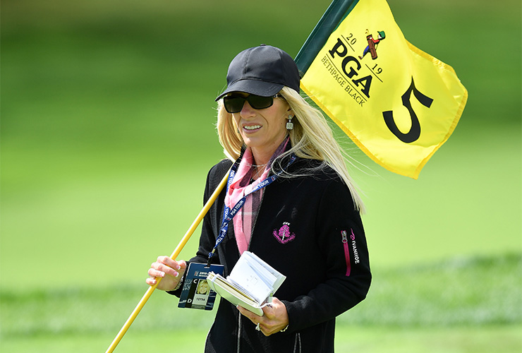 Did Justine Reed just confirm herself as infamous @useGolfFACTS Twitter admin?