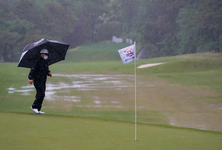 Maekyung Open reduced to 54 holes due to water-logged course
