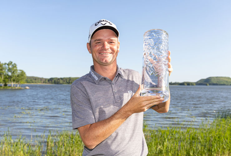 Dale Whitnell mixes it to claim Scandinavian crown
