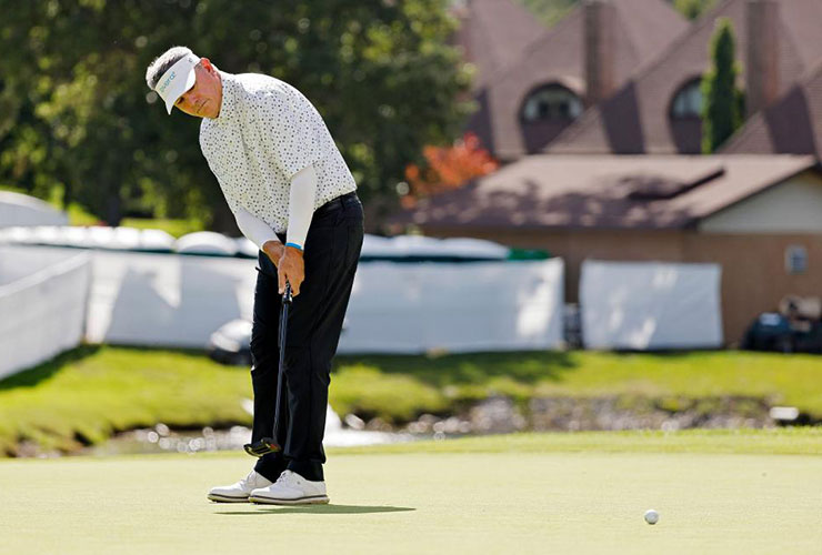 WATCH: Gut-wrenching five(!)-putt costs PGA Tour Champions pro first win in six years
