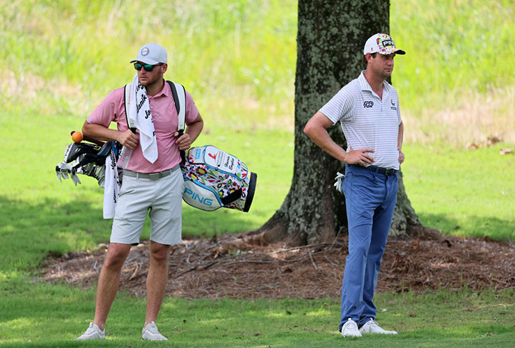 WATCH: Hot stuff as caddie suffers in steamy Memphis and fan comes to the rescue