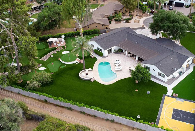 This $3.5 million Scottsdale home with a nine-hole pitch-and-putt in the backyard is an oasis in the desert