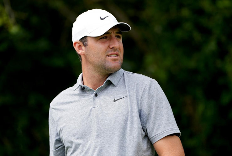 Wild final round on tap at BMW, with clustered leaderboard and Tour Championship implications