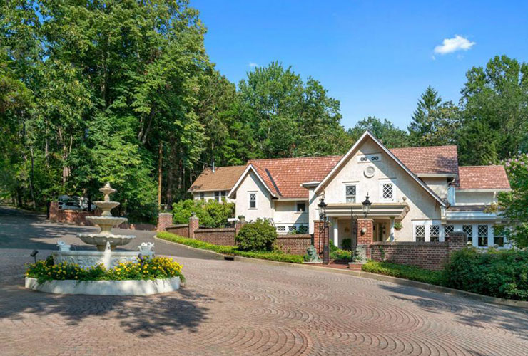Get a peek inside Al Capone’s former house across the street from Pine Valley, which just sold for $1.3 million