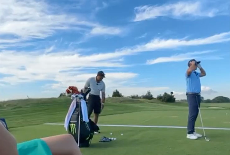 Tiger Woods seen juggling balls on Liberty National range, golf fans lose their minds