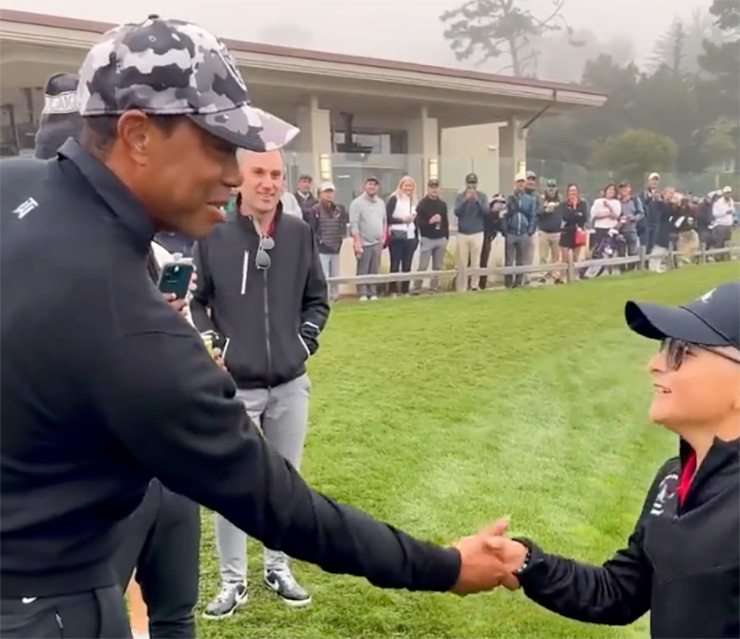 Kid makes hole-in-one, gets congratulated by Tiger Woods, is having a better week than you