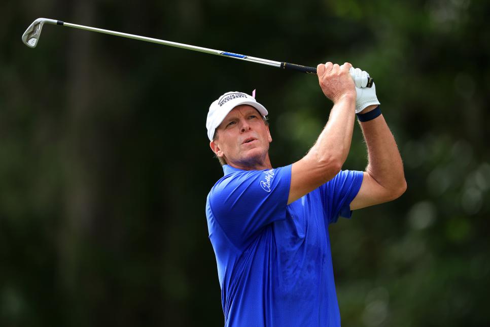 With his dad hospitalized, Steve Stricker WDs from Schwab Cup finale
