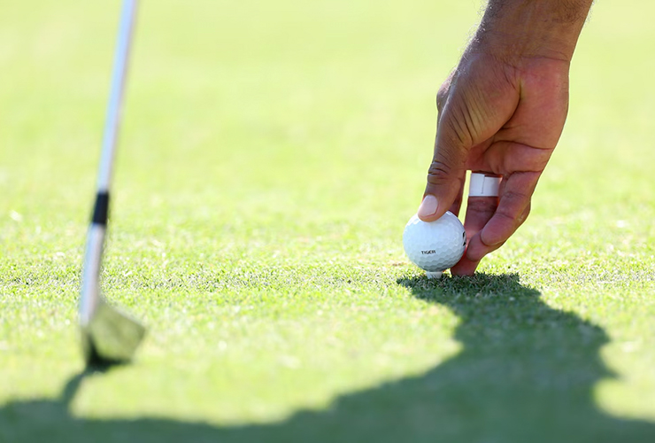Bridgestone re-signs Tiger Woods, bolsters tour staff with key additions