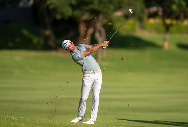 Tour pro makes insane 20-shot (!) turnaround, nearly shoots 59 after failing to break 80