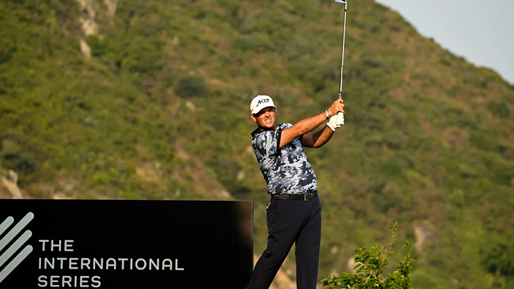 Patrick Reed leads International Series Macau after 63 in Round 1