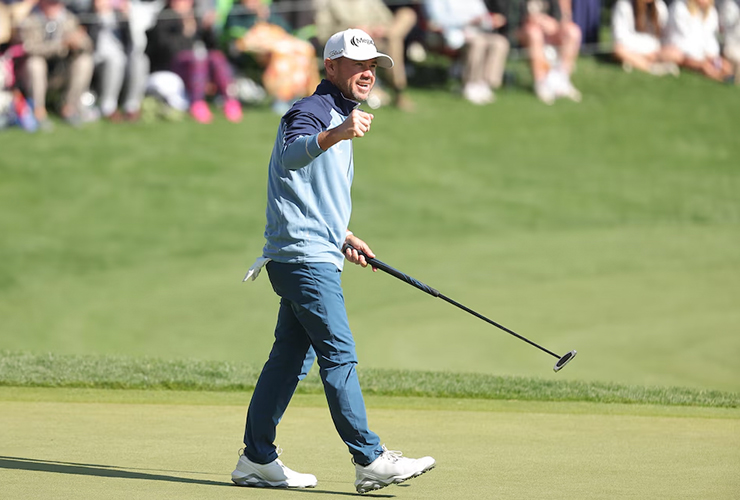 Playing with a ‘heavy heart,’ Brian Harman survives brutal, windy day to win Valero Texas Open