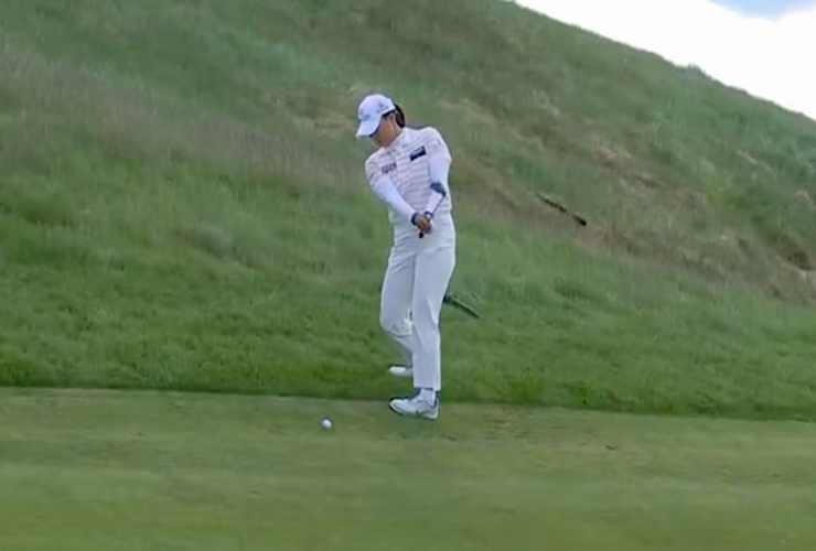 This insane chip went a foot and nearly rolled off the green. That’s how dramatic Erin Hills can be