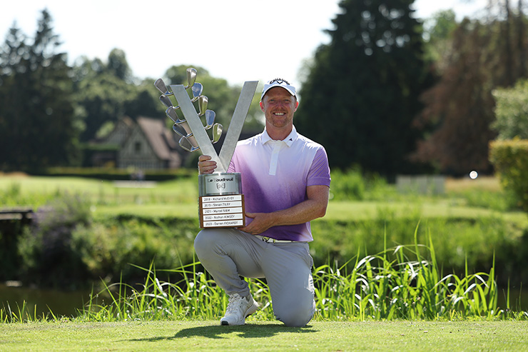 Horsey returns to winner’s circle with play-off triumph in France