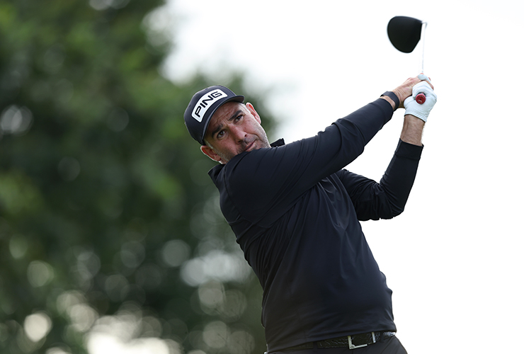 Oliver Farr makes fast start to lead in Irish Challenge at Killeen Castle
