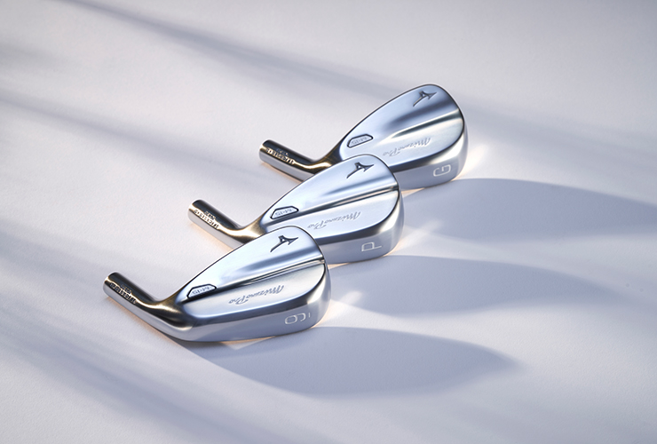 Mizuno expands the Mizuno Pro Line with the all-new Modern Series: M-13 and M-15