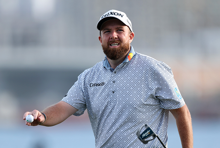 Shane Lowry battles to top of leaderboard in Dubai Invitational as McIlroy slips back